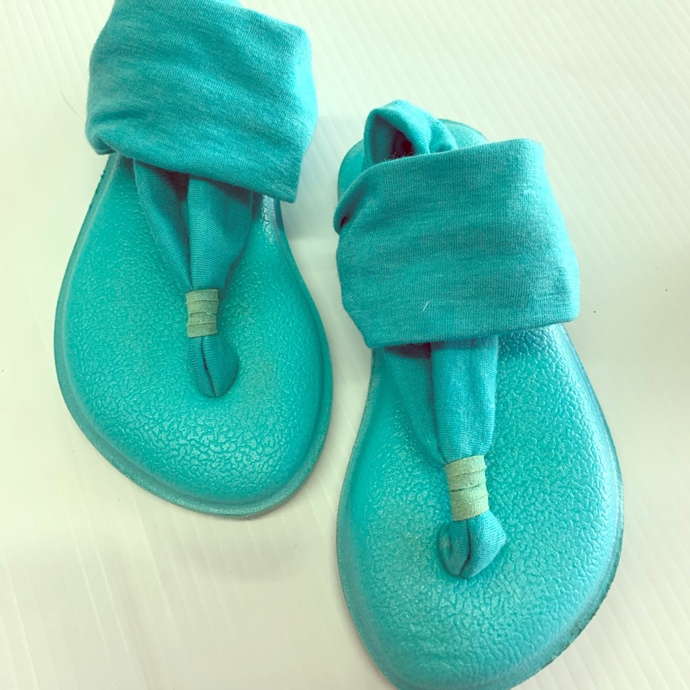 Sanuk little girls yoga sling sandals US sz 7-8